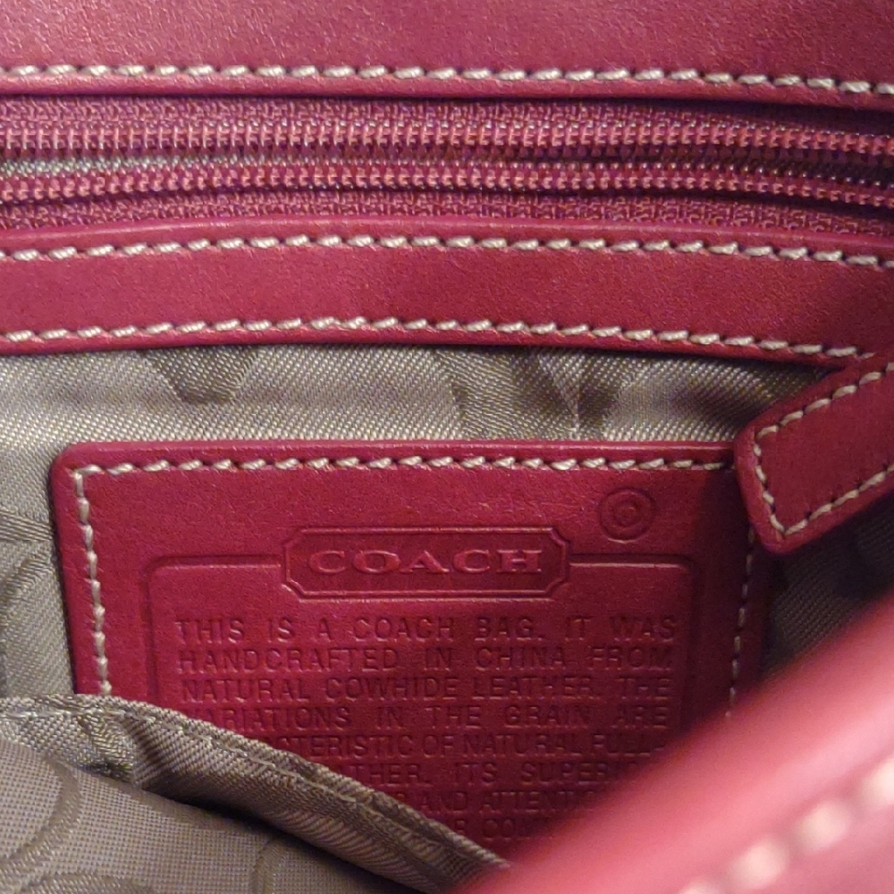 Vintage Coach Red Leather Messenger Bag - Picture 8 of 10